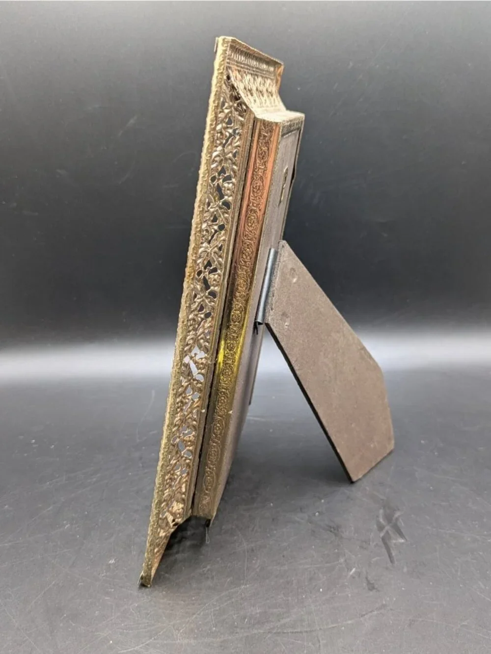 Hollywood Regency Filigree Picture Frame Gold Tone Metal Holds 5x7 Photo
